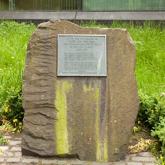 Image of the memorial to the spanish brigade