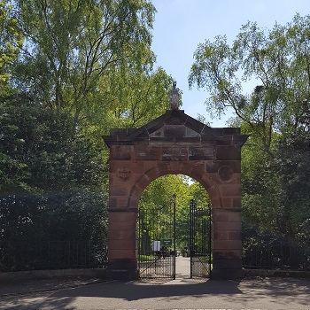 image of the North archway in Inverleith park