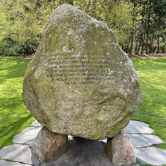 Image of Norwegian memorial stone