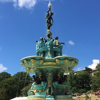 Image of the Ross Fountain