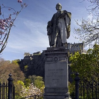 Image of the thomas guthrie statue